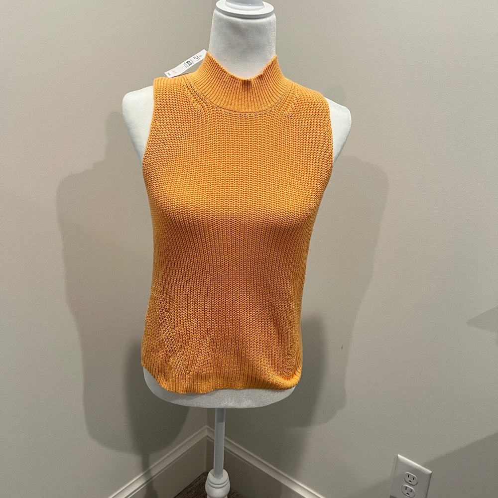 Loft Sleeveless Shaker Sweater Size Small